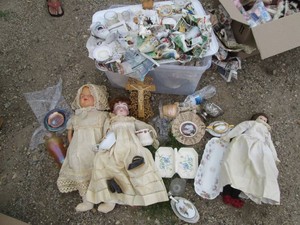 Covered Tote containing antique dolls, miniature collectibles, home decor and more