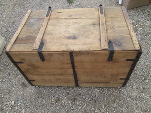 Large vintage wood footlocker trunk with metal accents Approx 39x22x24in
