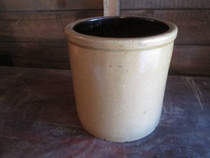 Vintage 2-gallon salt glazed Stoneware crock
