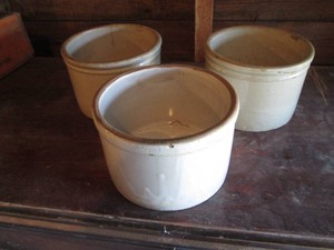 (3) Vintage un-marked 5lb Stoneware crock some stress cracks