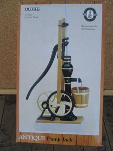 Ertl die cast replica 117 scale Antique Pump Jack
