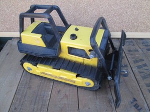 Vintage Tonka die cast replica earth mover