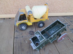 Vintage Gabriel Lind die cast Cement truck and unmarked die cast wagon
