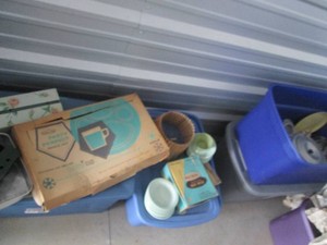 Vintage thermi-cup snack set, misc Dinnerware, lamp, clock and other vintage goodies