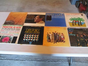 Collection of records with artist name starting P. Peggy Lee, Perry Como, Pete Kilanee, Pete King, Peter Nero, Peter Paul and Mary