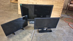 Toshiba 46 Samsung 31 Insignia 32 Televisions