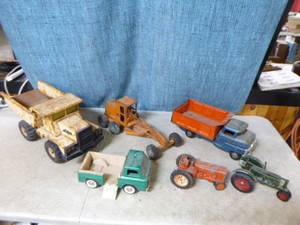 6 Vintage Toy Trucks