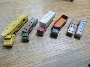Vintage Hauling Trucks