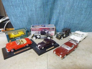 5 Die-Cast Cars and 2 Radio Cars