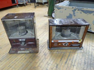 2 Portable Kerosene Heaters