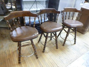 3 Short Bar Stools
