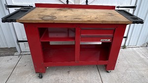 Waterloo Heavy Duty Mobile Workbench