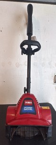 Toro Power Shovel