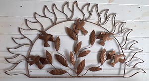 Metal Sunburst Wall Decor