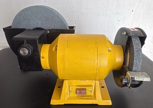 Central Machinery 8 Wet6 Dry Bench Grinder