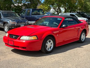2000 FORD MUSTANG 112k Miles  2 Owners  No Accidents Reported (NO RESERVE)
