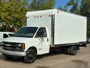 2000 CHEVROLET EXPRESS G3500 140k Miles  5.7L V8 F OHV (NO RESERVE)