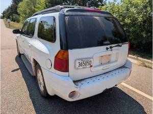 2003 GMC Envoy XL SLT - NO RESERVE!!
