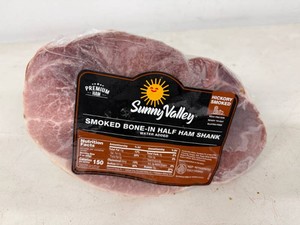 D. 7lbs Sunny Valley Smoked Bone-in Half Ham