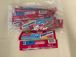 12x Giant Chewy Sweetarts