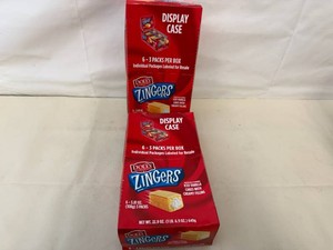 2x Dolly Madison Zingers