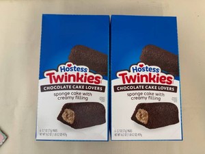 2x Hostess Chocolate Cake Lovers Twinkies