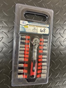 New 21 pc SOCKET WRENCH KIT - 14 in Drive - SAE & MM - TAISO460