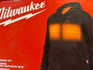 -NEW- Milwaukee M12 HEATED HOODIE KIT -  XL - BLACK (includes battery  charger)