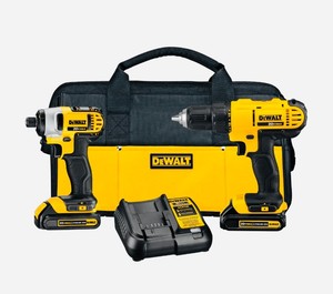 New DeWalt DRILL & DRIVER KIT- 20V MAX - 2 Batteries  charger- DCK240C2