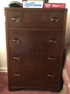 Dresser, approx. 46Hx32W