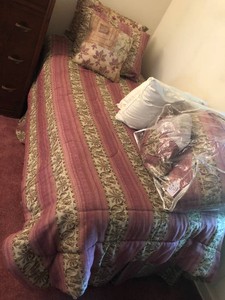 Twin size bedding