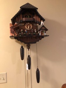 Schwarzwalder Uhren Schneider Black Forest 8 day cuckoo clock