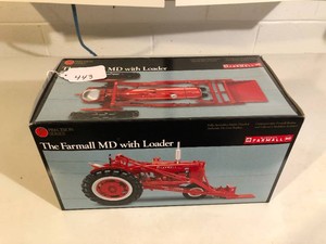 Ertl Precision Series Farmall MD with loader