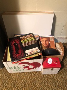 Assorted records - 45s, 78s and others