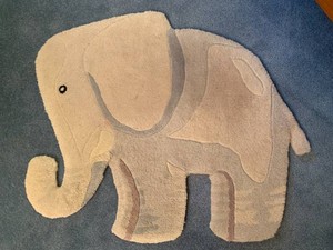 Wool elephant rug and pillows