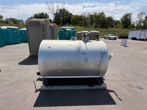 Slide-in horizontal tank