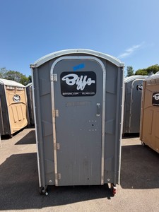 BIFF Port-a-potty on wheels