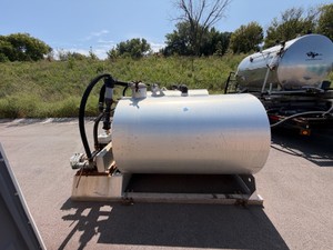 Slide-in horizontal waste tank 300 gallons100 gallons