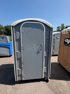 BIFF Port-a-potty on wheels