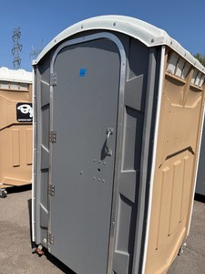 BIFF Port-a-potty on wheels