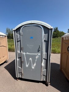 BIFF Port-a-potty on wheels