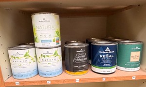 Approx. 21 Benjamin Moore Interior Paint  Natura, Regal Select &amp Aura Grand Entrance  Quart Cans  Assorted Bases &amp Finishes