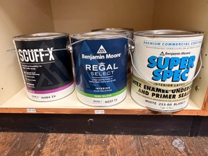Approx.&nbsp12 Benjamin Moore Premium Paint  Natura, Regal Select &amp Aura Grand Entrance  Quart Cans  Assorted Bases &amp Finishes
