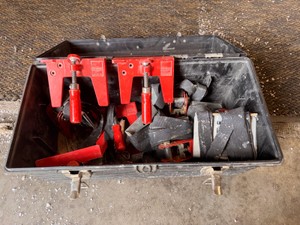BESSEY Flooring Installation Clamps, Ratchet Straps &amp Accessories  Toolbox Lot