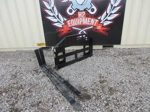 Skid Steer Forks - Skid Steer Attachments GIYI 2026 Unused GY-DHC