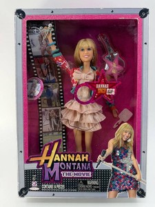 Signed Miley Cyrus - Hannah Montana - The Movie Doll Playset