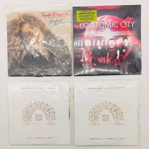 U2 Atomic City, Taylor Dayne & Justin Timberlake 7-Inch Record Mixed Lot