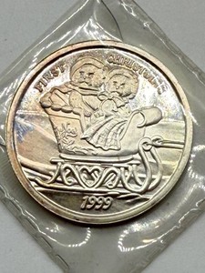 1999 First Christmas 1 Oz .999 Fine Silver Medallion