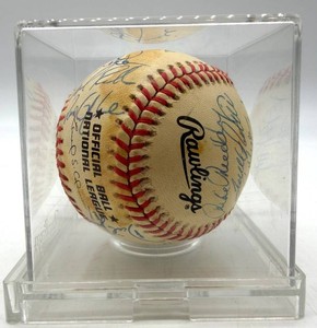 1997 Minnesota Twins Team-Signed Rawlings Baseball