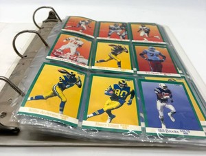 1991 Fleer Football Trading Card Binder Mixed Lot